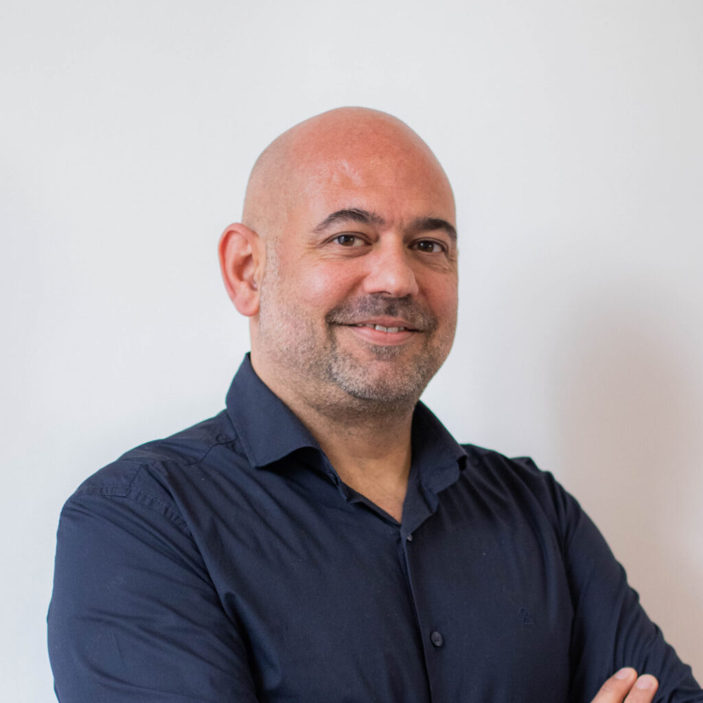 Imagen IMG 5199 1 scaled e1696261905740 1024x1024 - GABA Servicios Migratorios